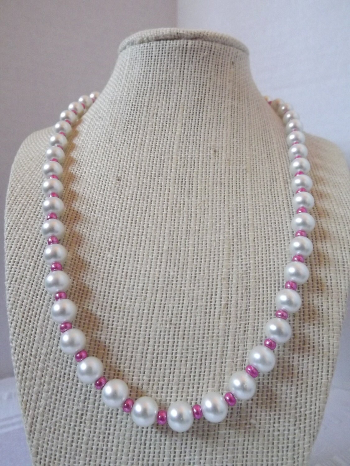 White Pearl Necklace