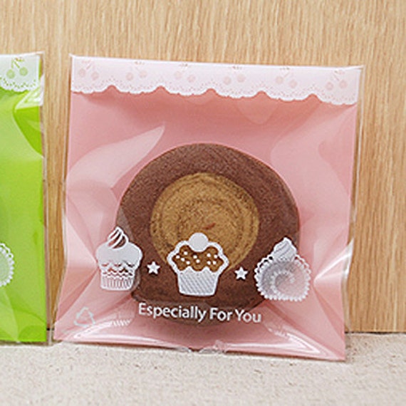 30 Mini Cupcake Self Sealing Cellophane Bags Pink 3.5 x
