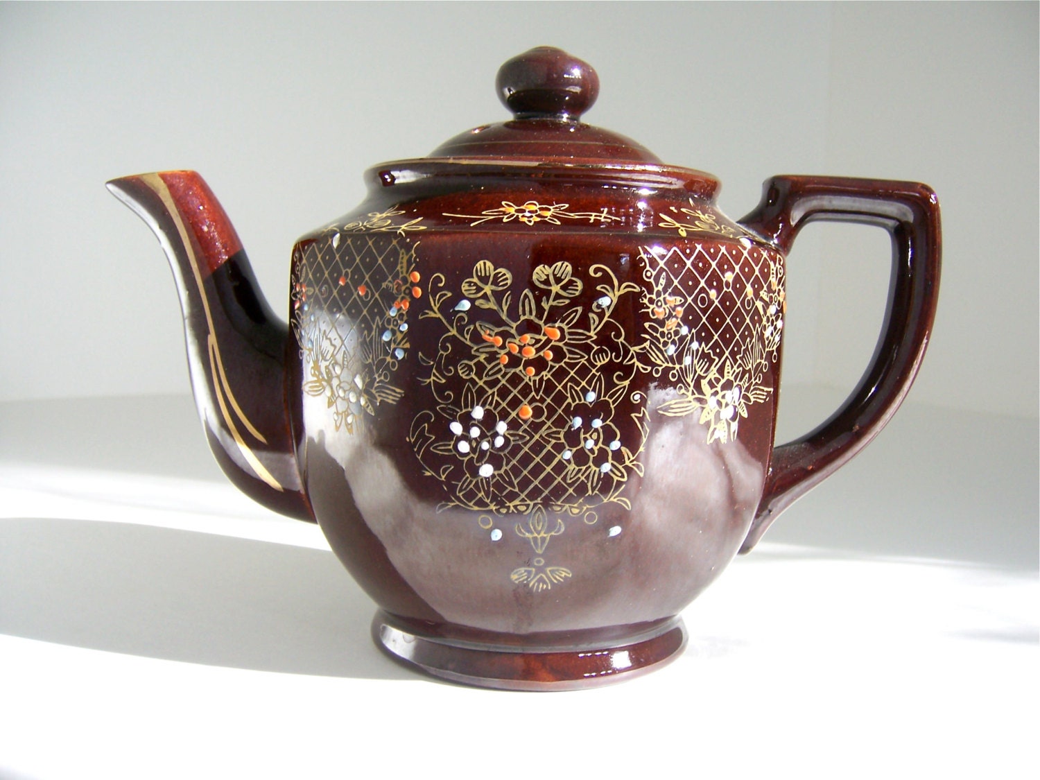 Teapot brown glazed redware 1940s vintage moriage style hand