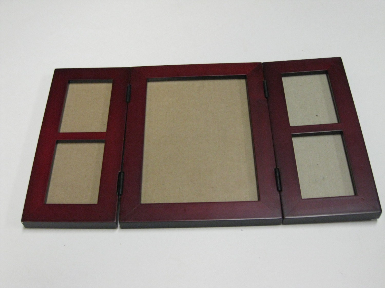 Vintage Hinged Five Photo Picture Wood Frame in a Mahogany Red