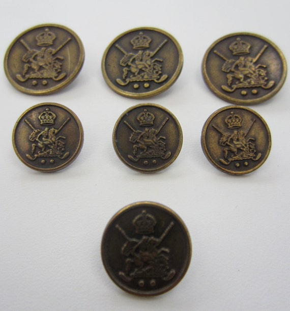 Vintage Metal Buttons/Coat of Arms Buttons by mynanascloset
