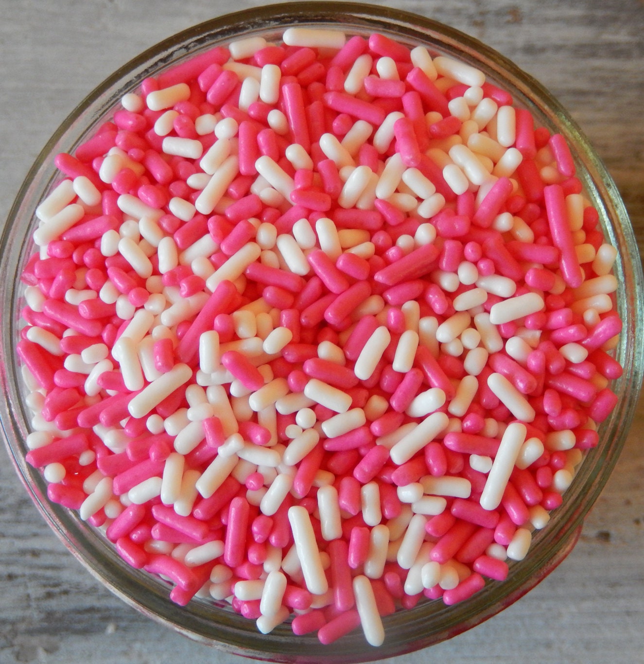 Sprinkles 3 oz Pink and White Jimmies Mix For Cupcakes