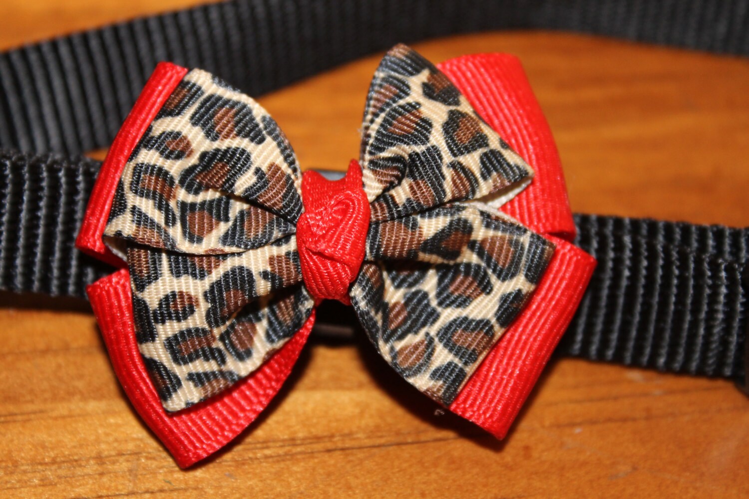 Dog Collar Bow Red Holiday/Christmas by EverythingBows on Etsy