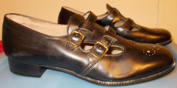 Vintage 50s or 60's Stride Rite Black Leather Shoes T Strap Mary Janes