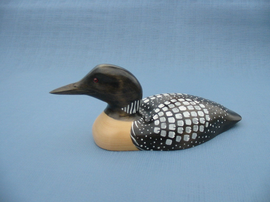 Hand carved mini Common Loon decoy carving R.Kelly