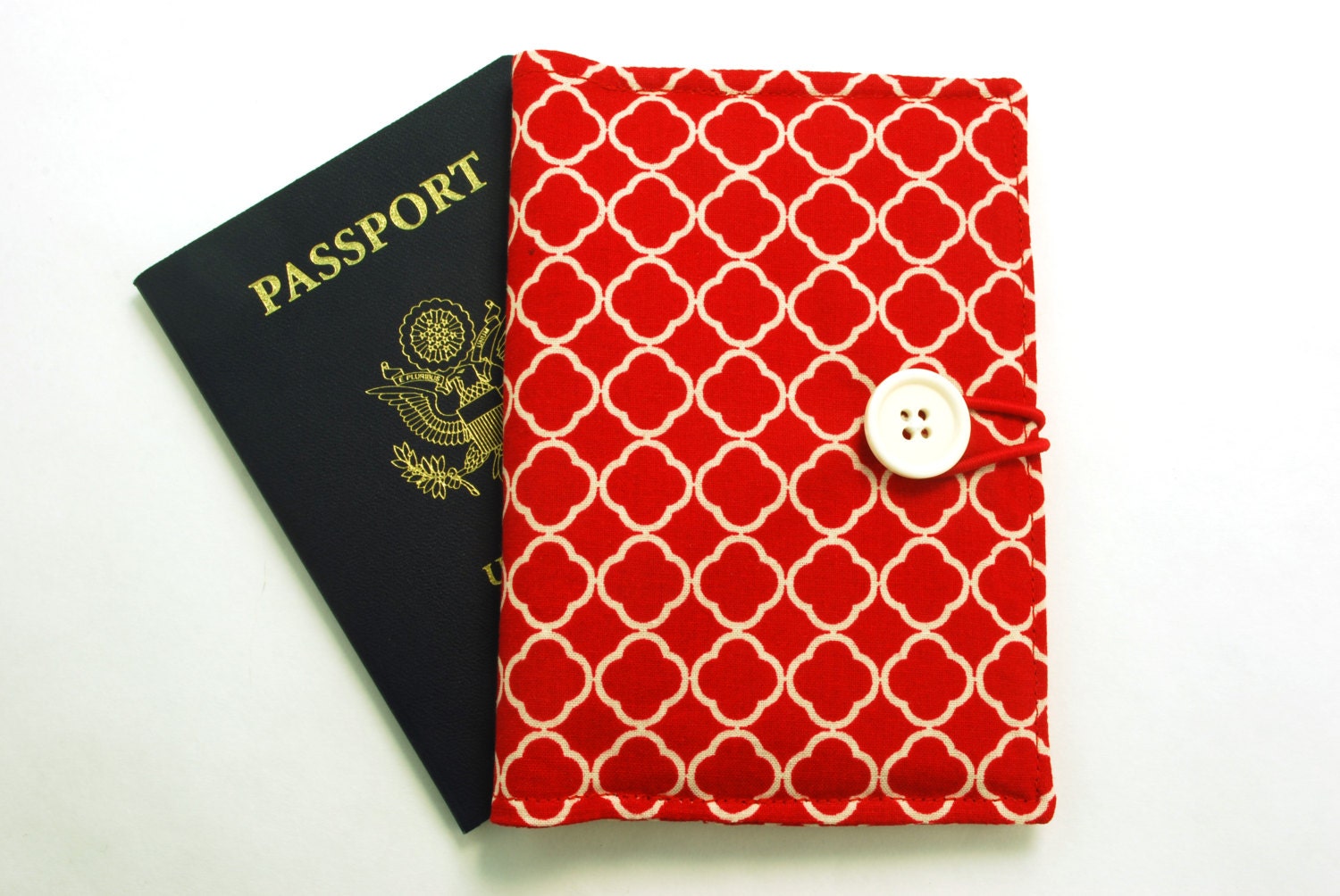 Passport Cover Red Quatrefoil with closure. by KerriCreates