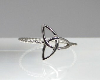 Celtic knot, sterling silver ring, Trinity celtic knot, eco friendly, women, wedding, statement ring, handmade, bridesmaid gift
