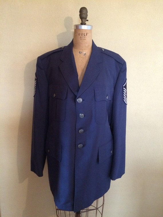 Vintage 1960 US Air Force military dress uniform jacket USAF