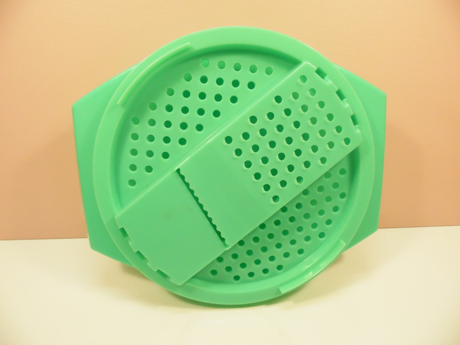 Green Tupperware Grater Bowl 2 Piece Set Made In USA Haute Juice