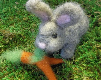 Needle Felting Kit - Sweet Rabbit Needle Felting Kit with Carrots- Beginner's Felting Kit - Holiday Kit