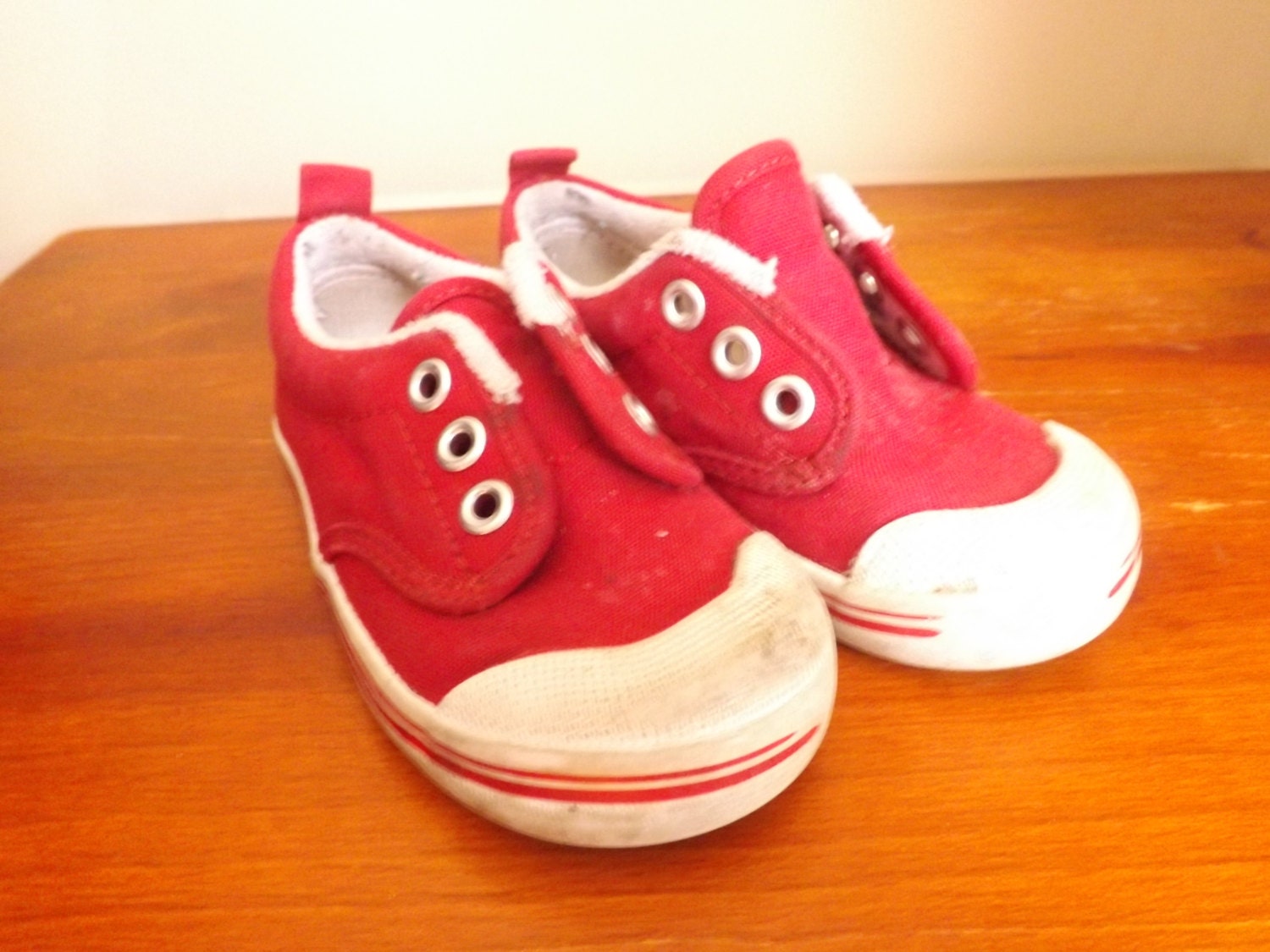 KEDS Kids Size. Red Kids Shoes. Canvas by SeptemberButterfly