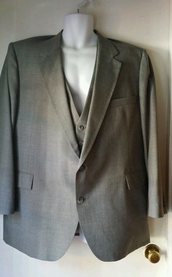 Items similar to Vintage 1958 Eagle Clothes Men's 3 Piece Gray Suit-50 ...