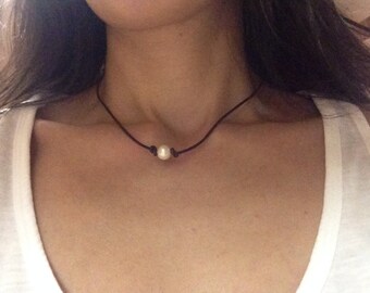 Single Pearl Leather Necklace, Leather Pearl Choker Necklace, Freshwater Pearl Choker