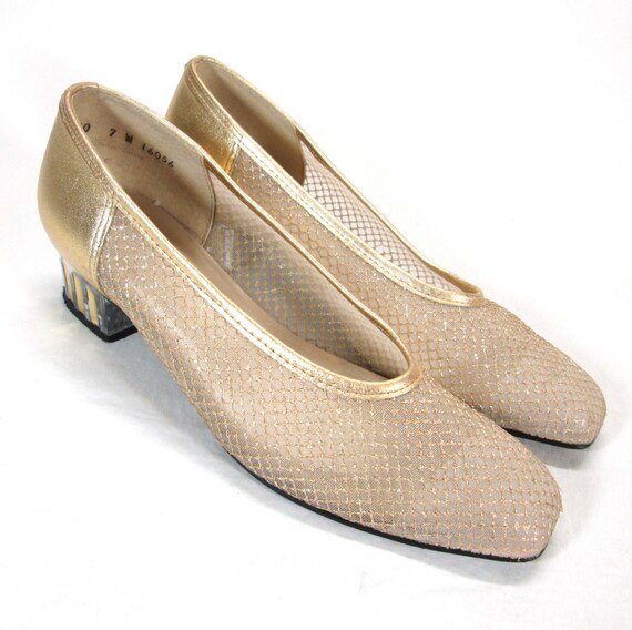 Magdesians Gold Mesh Shoes Pumps Clear Lucite Dress Heels Woman's size ...