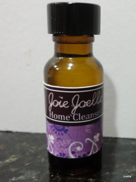 Home Cleanse Spell Oil  helps removes negative energies , clears space,  helps bring in positive energy to you, your home, personal space