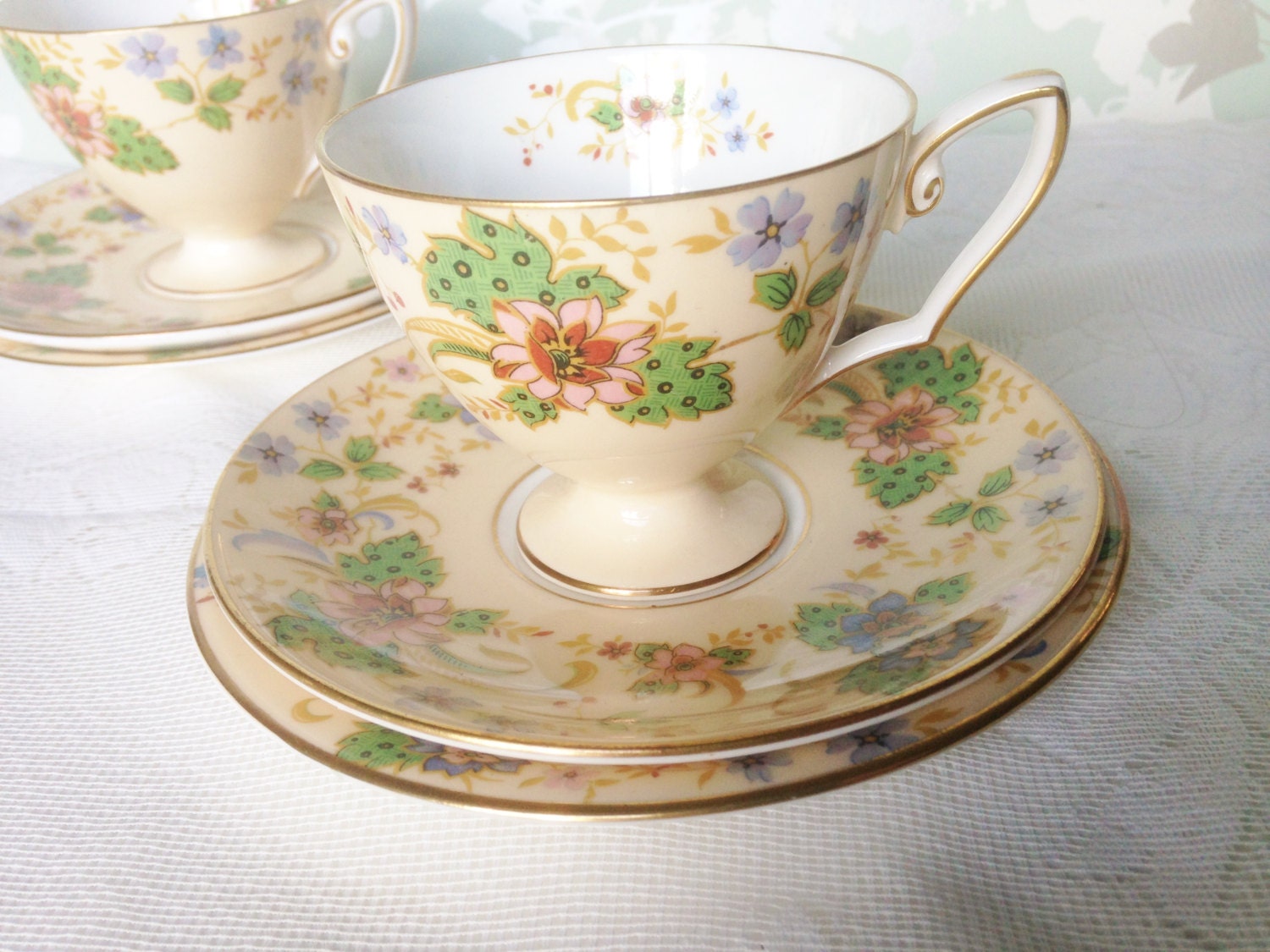 Royal Worcester, “Melrose” Tea Trio – Haute Juice