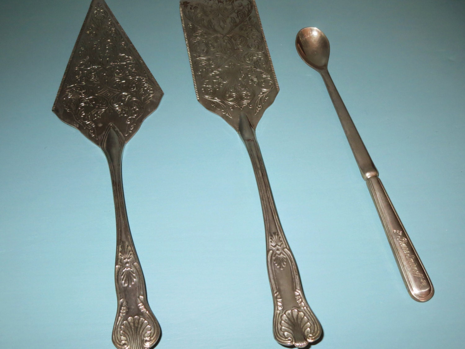 silver kitchen utensils set