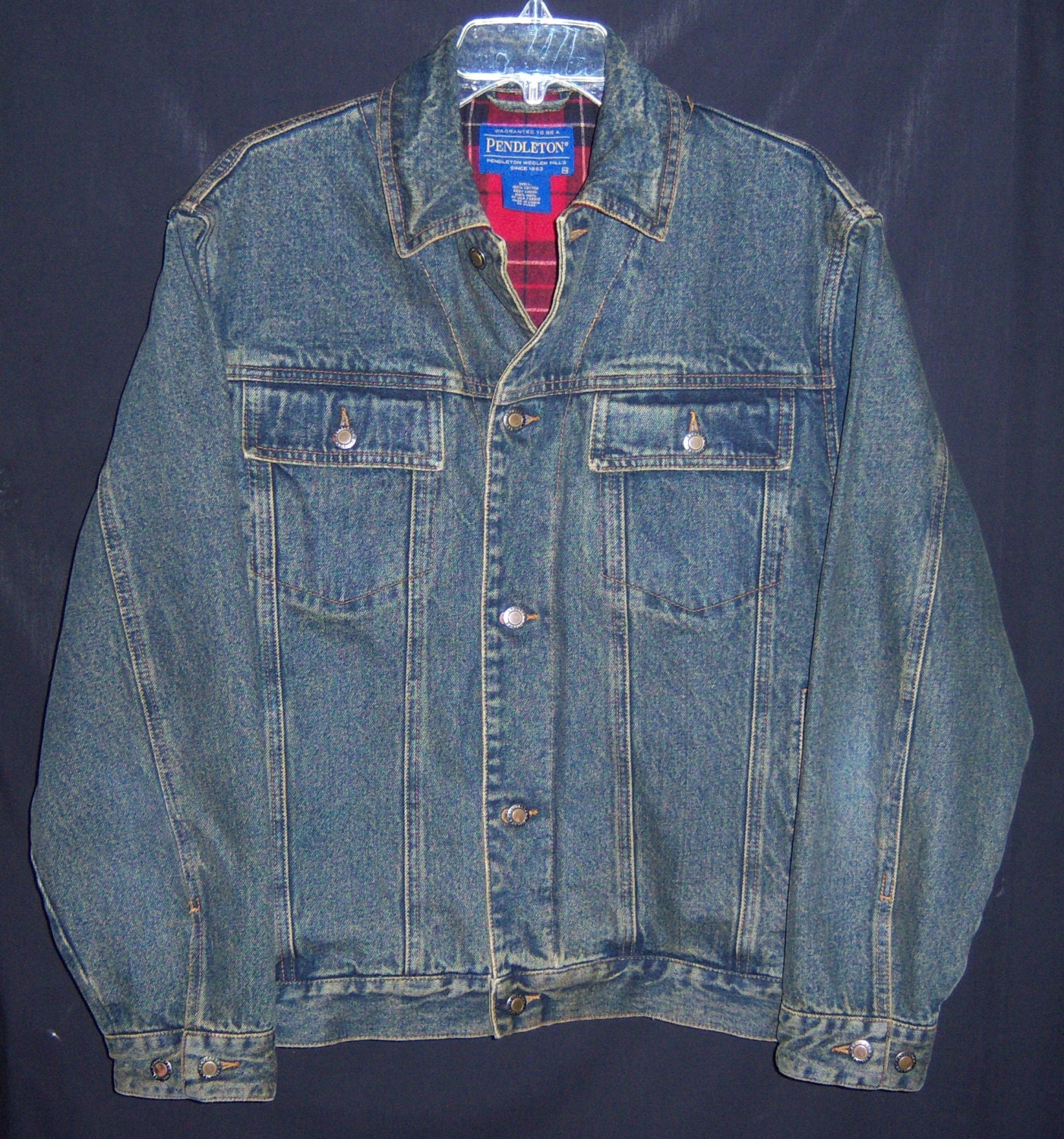 Vintage Pendleton Denim Heavy Weight Jean Jacket Red Black