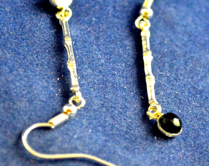 Onyx Dangle Earrings, 5mm Round, Natural, Set in Sterling Silver E664