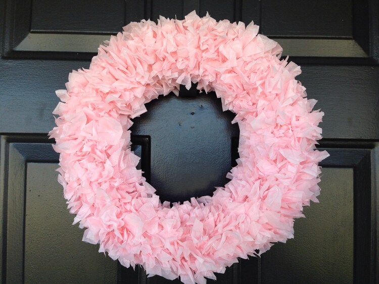 Pink tissue paper wreath by DandelionCraftingCo on Etsy