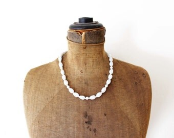 Vintage Long Milk Glass Necklace Green and by MeadowsVintage