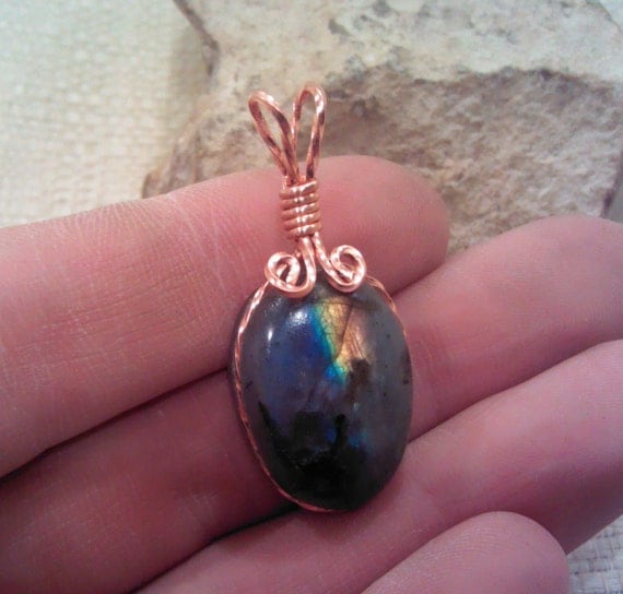 Labradorite Copper Wire Wrap Pendant Pw125