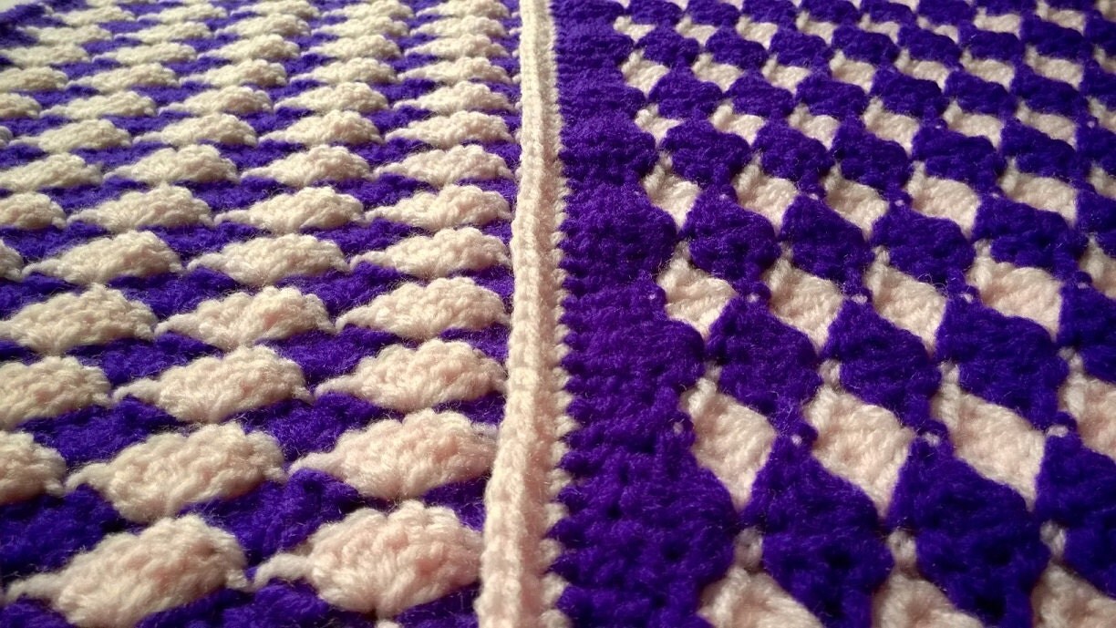Almost Reversible Shell Baby Blanket Pattern by ...