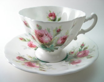 Antique Hammersley Grandmother's Roses Tea Cup And Saucer, Hammersley tea cup and saucer pink roses, English tea cup and saucer set.