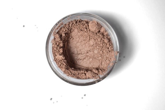 Warmhearted mineral eyeshadow, matte makeup, natural pigments, brown eyeshadow