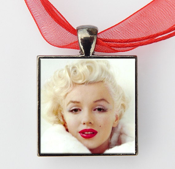 Marilyn Monroe Necklace Pendant Jewelry Glass By Apendantintime 9175