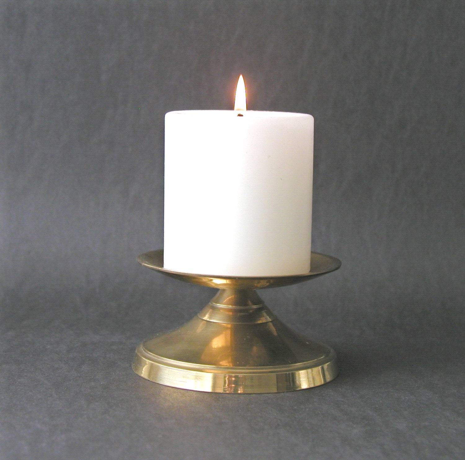 Vintage Beautiful Solid Brass Pillar Candle Holder Candle