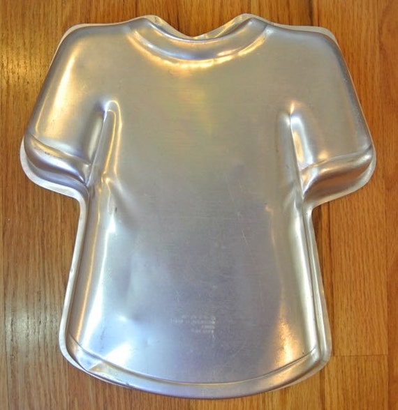 Wilton T Shirt Jersey Cake Pan by CaddiesandMore on Etsy