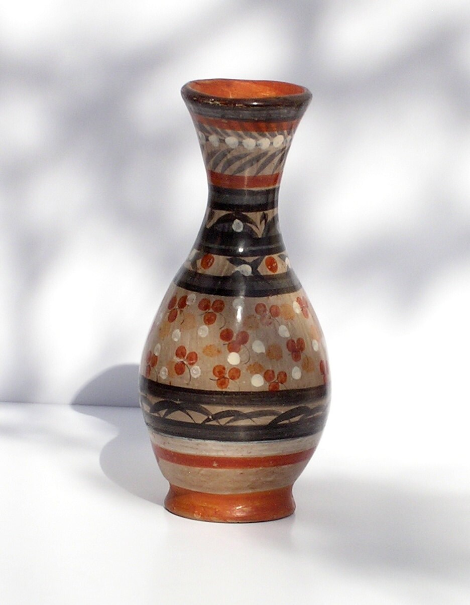 Vintage Mexican Art Pottery Vase by TreasureByDemand on Etsy