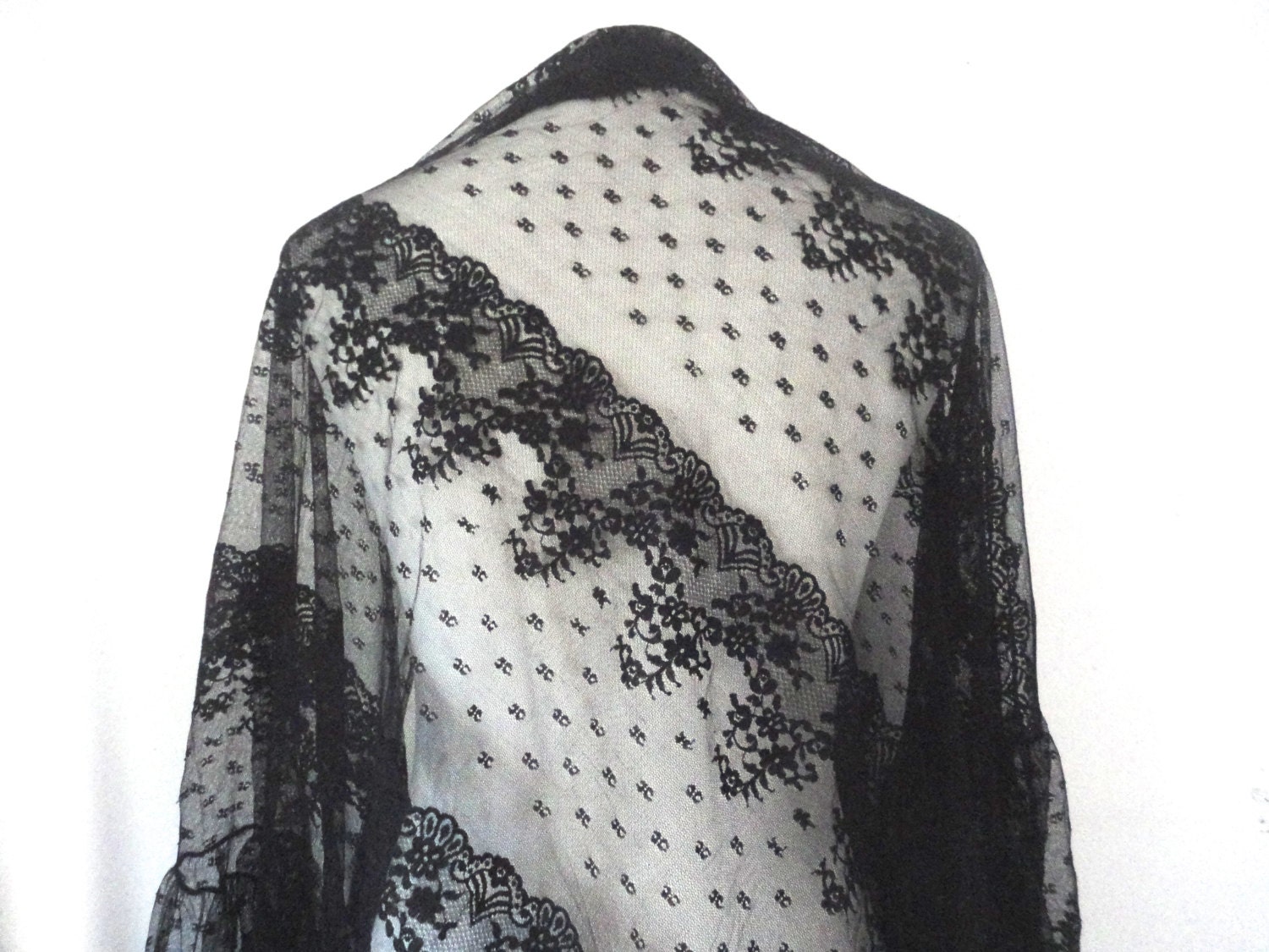 Black Lace Shawl, Elegant Accessory