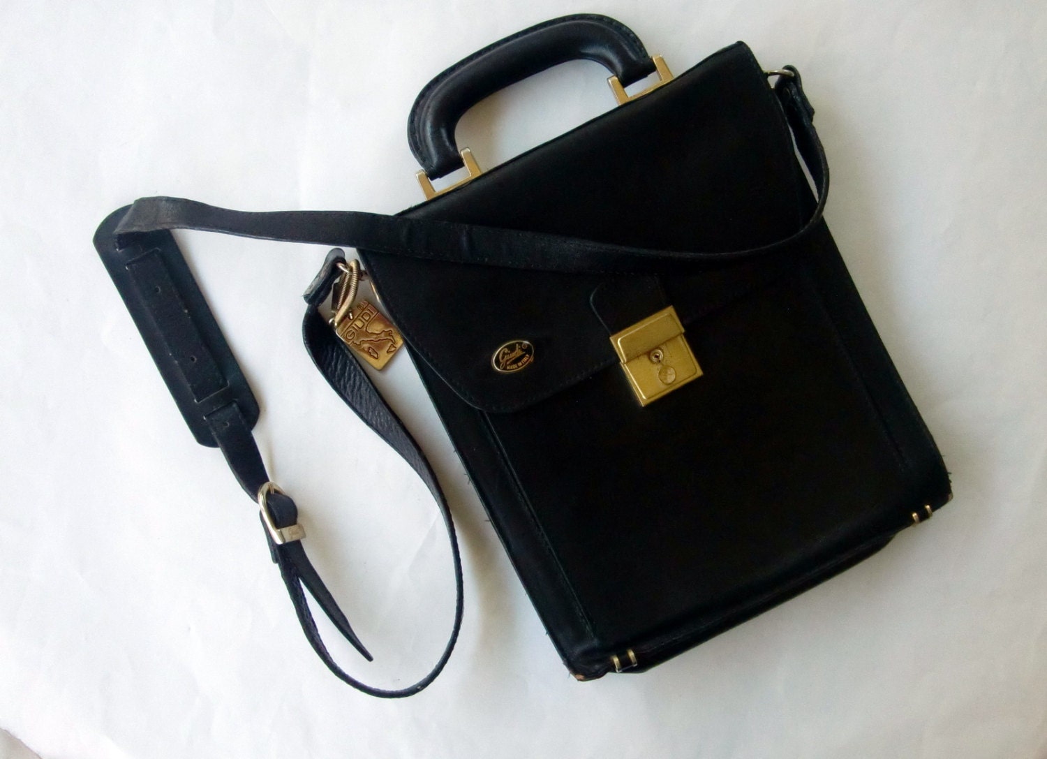 vintage black leather crossbody bag