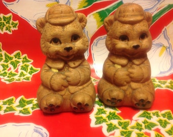 Vintage ceramic brown bear salt and pepper shakers