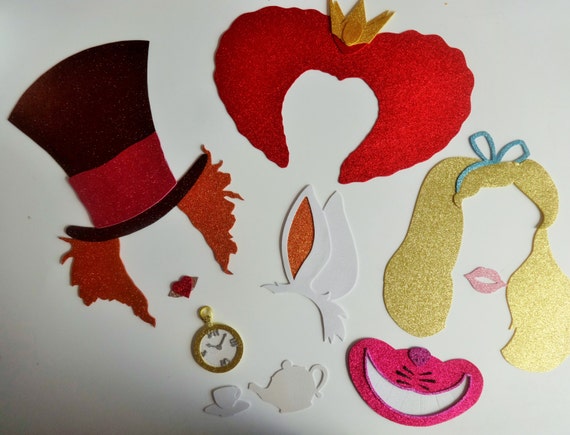 Wonder place Photo booth props Mad Hatter Queen of hearts cards Alice blue Bow Il_570xn