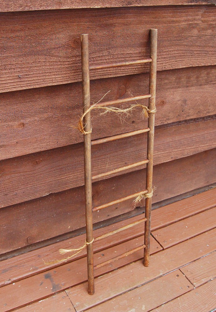 Small Wooden Ladder Vintage Herb Drying Rack Garden Trellis