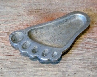 Vintage 1970's Barefoot Pewter Ashtray