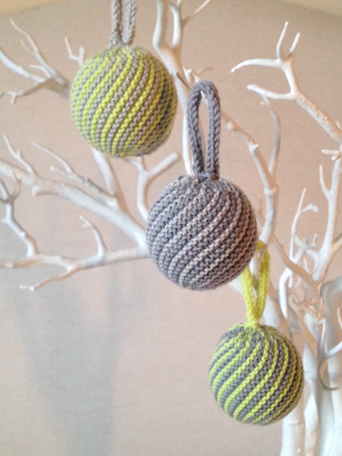 Multi colour set of Knitted Christmas balls decorations and