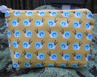 Zippered Cosmetic Bag Cute Snails Garden Fun Bags Travel Bags Small Bags Storage Organize Shopping Tote Bags Clutch Purse Bag Accessory