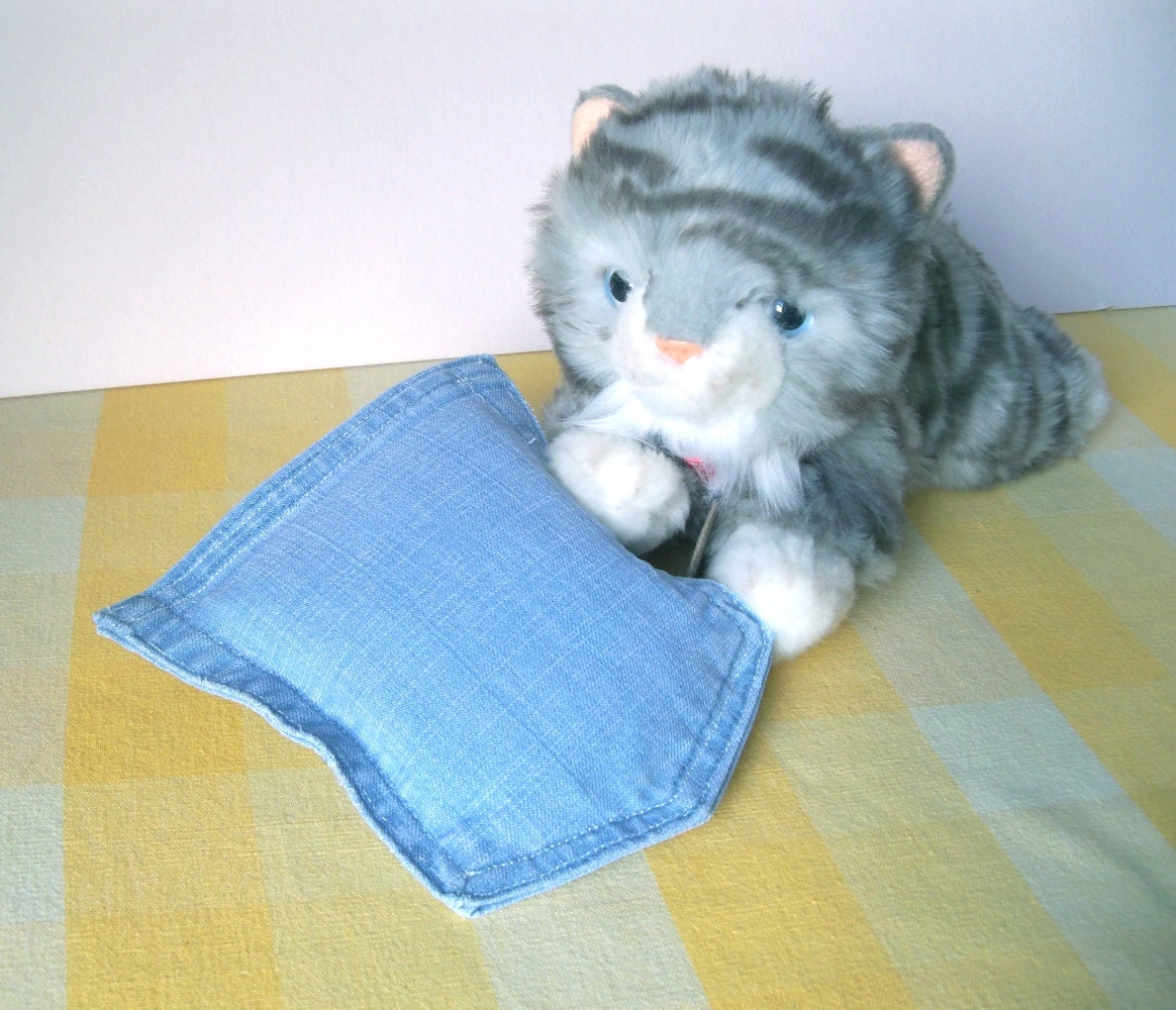 Catnip Pouncing Pocket Cat Toy Kitten Toy Light Blue Cat