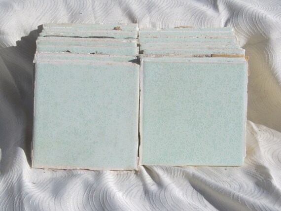 Items similar to Reclaimed Vintage Bathroom Tiles, 4x4, Box of 20, 1970 ...