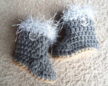 grey fluffy boots