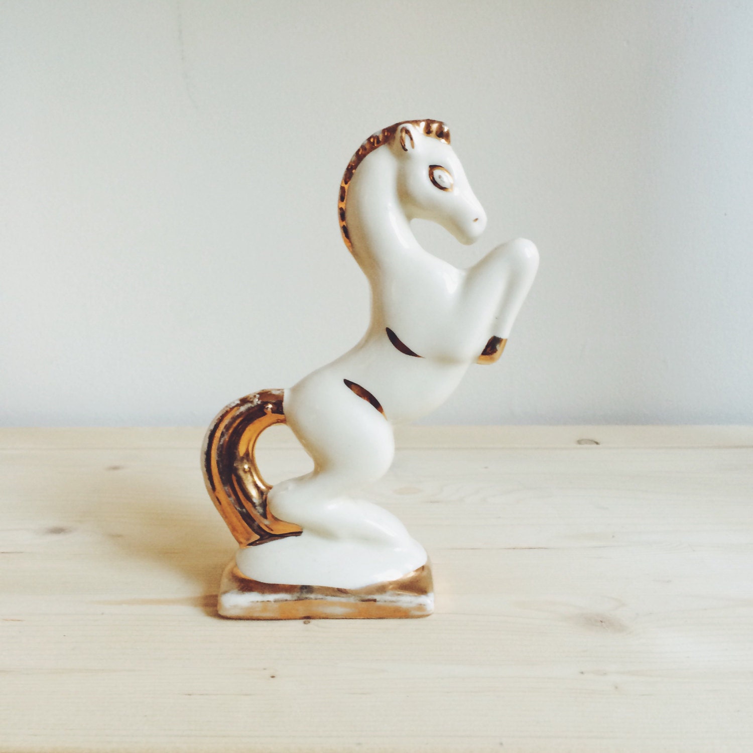 antique ceramic horse figurines