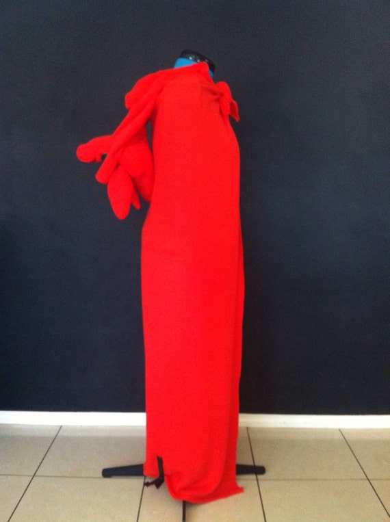 Dragon Hood/Cape Terezi Pyrope Insipried