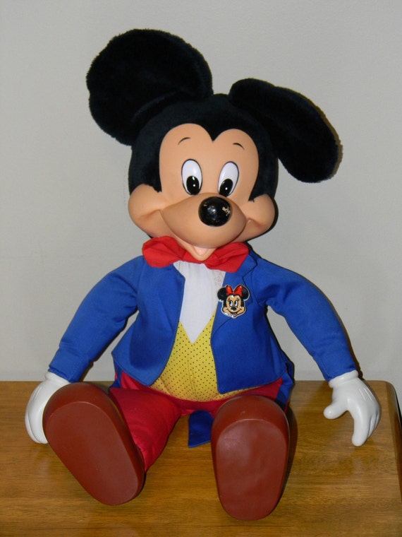 mickey mouse applause doll