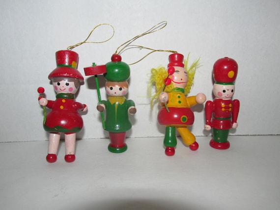 4 vintage wooden christmas ornaments by boothfortyfour on etsy 4 vintage wooden christmas ornaments by boothfortyfour on etsy