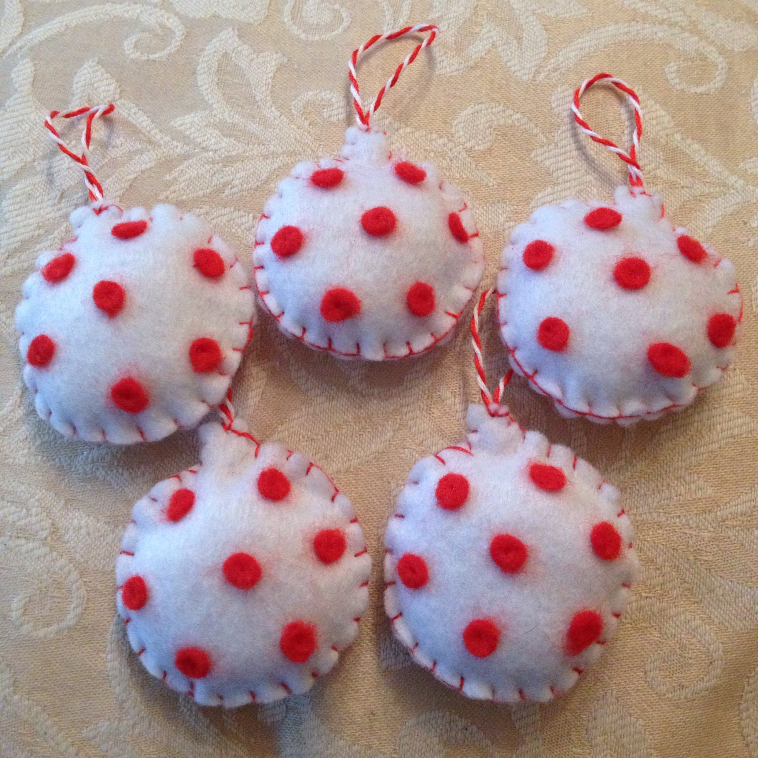 Set of 5 handmade felt baubles