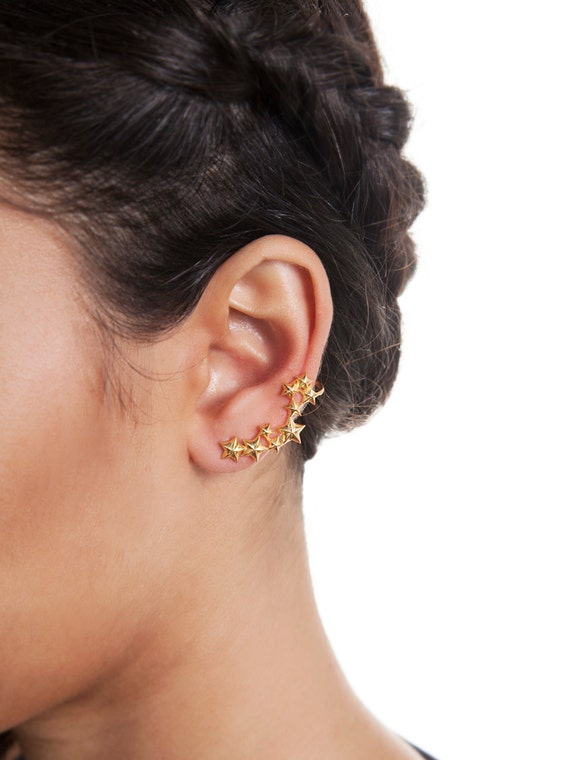 18K Gold Star Ear Cuff Fashionable Star Ear Cuff by SongOfJewelry